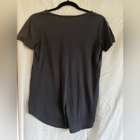 Wilfred free t shirt - Picture 2 of 3